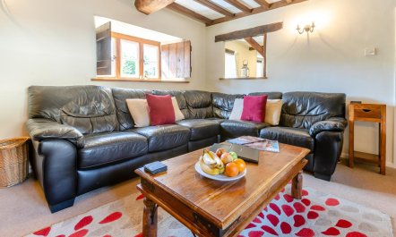 3 Bed in Honiton 2