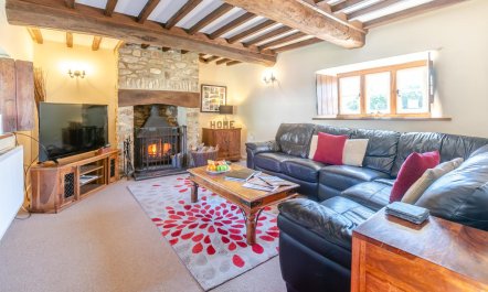 3 Bed in Honiton 1