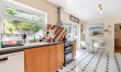 4 Bed in Haverfordwest 1