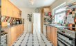 4 Bed in Haverfordwest 3