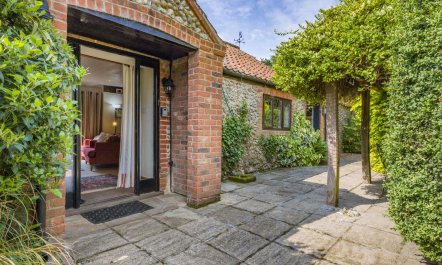 2 Bed in Sharrington
