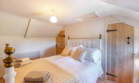 2 Bed in Bowood 9
