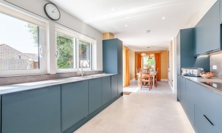 4 Bed in St. Peters 9