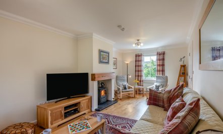 5 Bed in Swinton 2