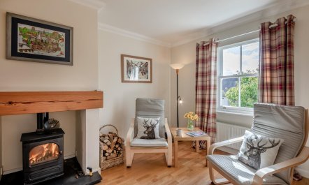 5 Bed in Swinton 3