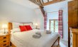 2 Bed in Govilon 9