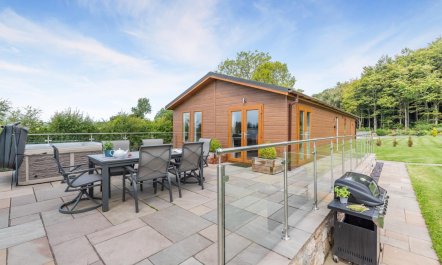 3 Bed in Lloc 1