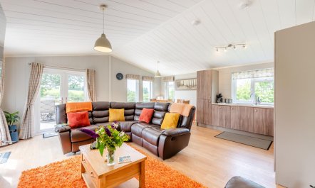 3 Bed in Lloc 8