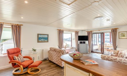 3 Bed in Bodinnick 9