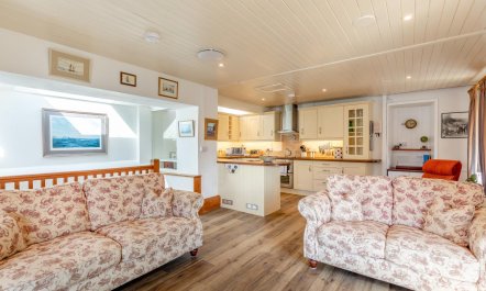 3 Bed in Bodinnick 5
