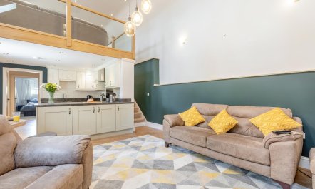 2 Bed in Pilsley 3
