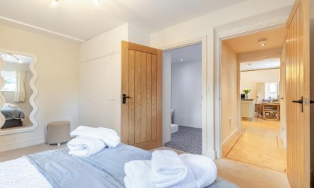 2 Bed in Pilsley 8