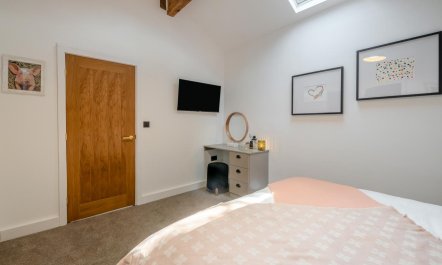 1 Bed in Todmorden 9