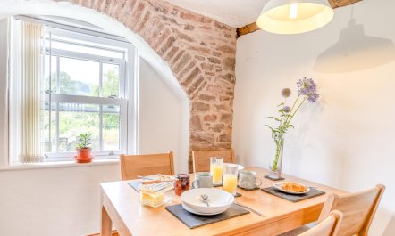 2 Bed in Defynnog 6