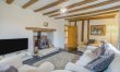 6 Bed in Bramfield 1