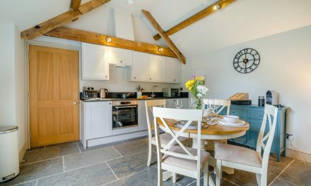 2 Bed in Chipping Sodbury 3