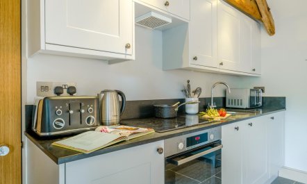 2 Bed in Chipping Sodbury 4