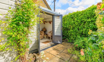 2 Bed in Chideock 4