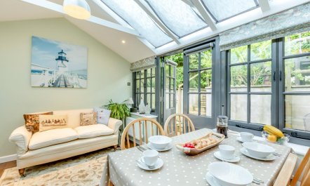2 Bed in Chideock 1