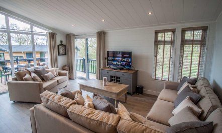 4 Bed in Pickering 1