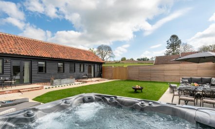 4 Bed in Offton 5