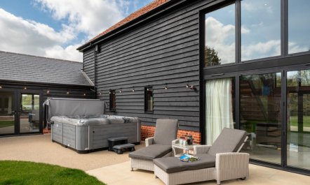 4 Bed in Offton 2