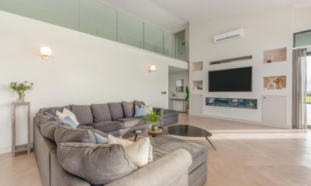 7 Bed in Marwood 6