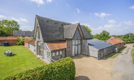4 Bed in Bramfield