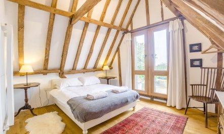 4 Bed in Bramfield 7