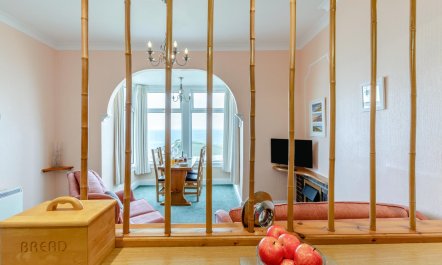 2 Bed in Ilfracombe 3