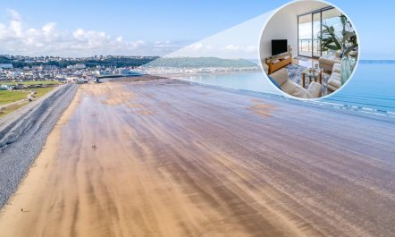 2 Bed in Westward Ho 1