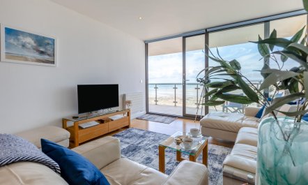 2 Bed in Westward Ho 5