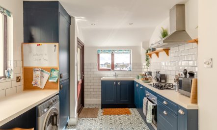 2 Bed in Newquay 1