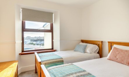 2 Bed in Newquay 5