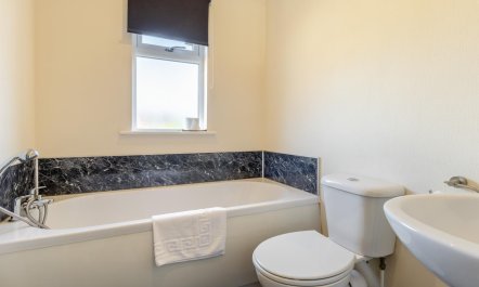 2 Bed in Upper Battlefield 9