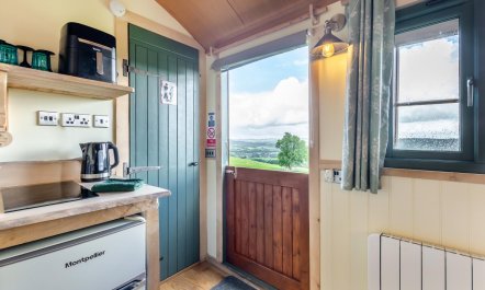 1 Bed in Keswick 2