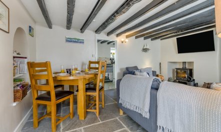 2 Bed in Llanon 7