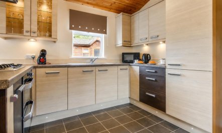 1 Bed in Upper Battlefield 8