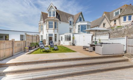 4 Bed in Swanage 2
