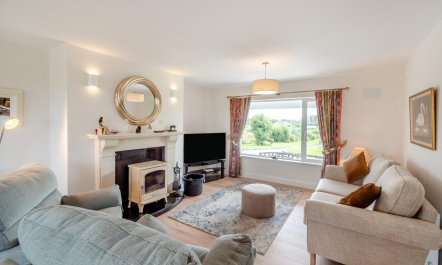 3 Bed in Cashel 6