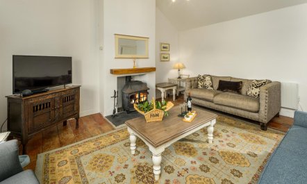 4 Bed in Bamburgh 3