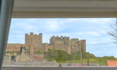 4 Bed in Bamburgh 2