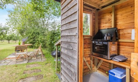 1 Bed in Bramfield 9