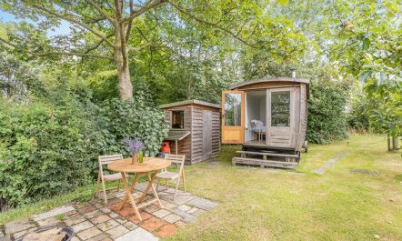 1 Bed in Bramfield
