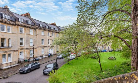 4 Bed in Widcombe 2