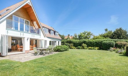 5 Bed in Foxton