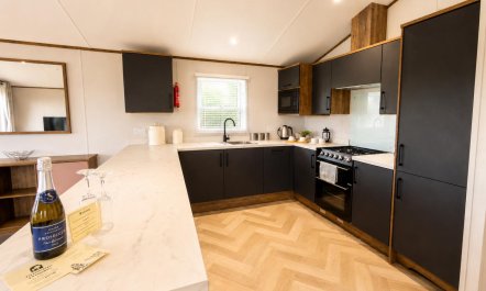 2 Bed in Upper Battlefield 8
