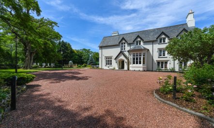 5 Bed in Thurgarton