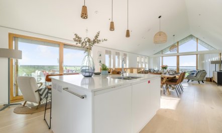 3 Bed in St. Eval