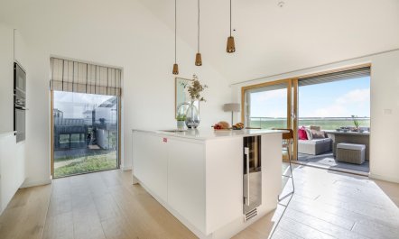 3 Bed in St. Eval 9